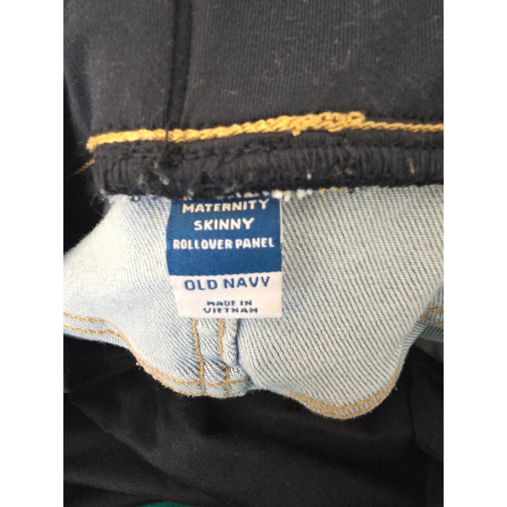 Old Navy Maternity Skinny Jeans Light Wash Distressed Rollover Panel Size 16 - Picture 7 of 8